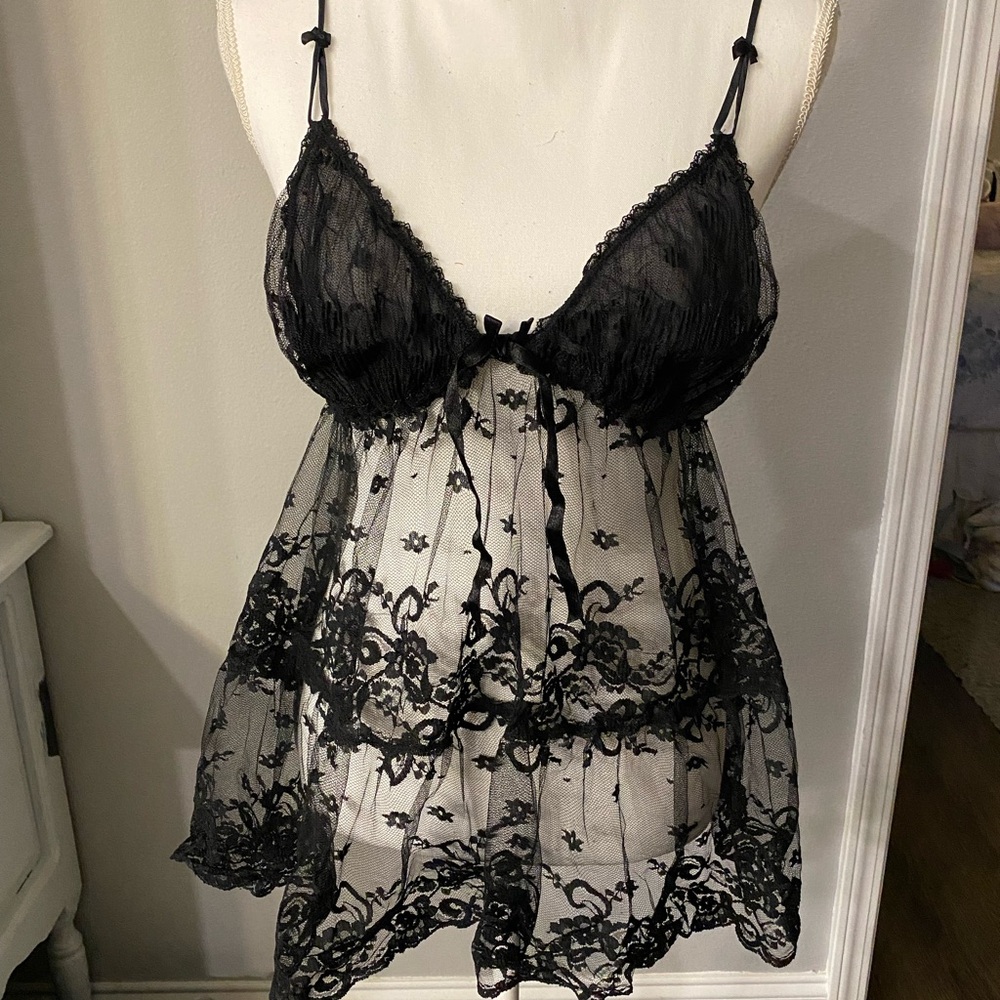 Marilyn Monroe Black Sheer Lace Chemise
